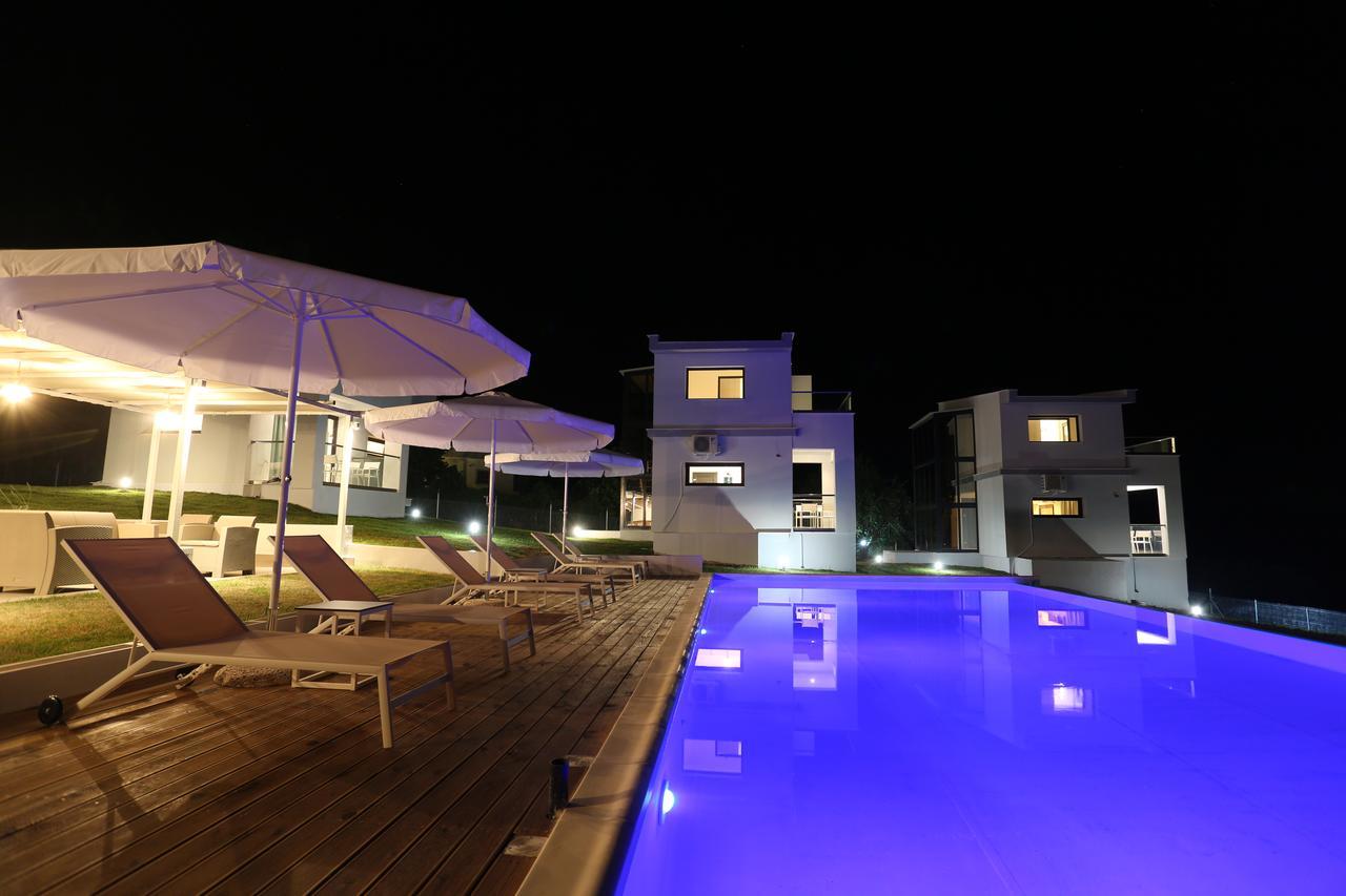Blue Avenue Aparthotel ปัลลูรี ภายนอก รูปภาพ