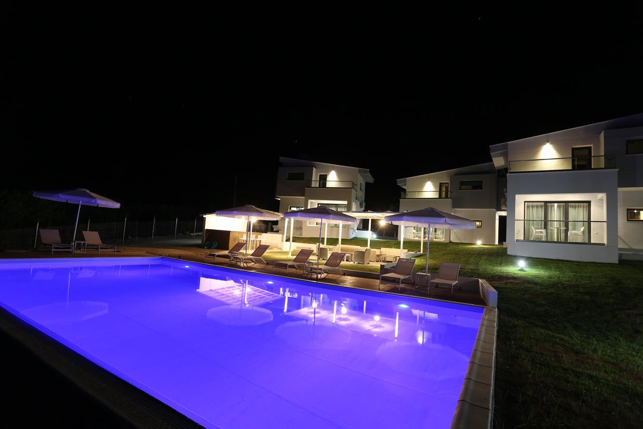 Blue Avenue Aparthotel ปัลลูรี ภายนอก รูปภาพ